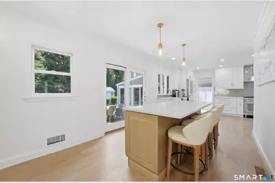 97 Meadowpark Avenue North, Stamford, CT 06905 - Photo 7