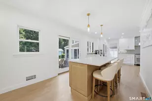 97 Meadowpark Ave N, Stamford, CT 06905 - Photo 7