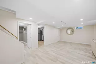 97 Meadowpark Ave N, Stamford, CT 06905 - Photo 31
