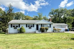 94 Milton Dr, Meriden, CT 06450 - Photo 1
