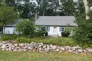 14 Marion Dr, East Lyme, CT 06333 - Photo 3