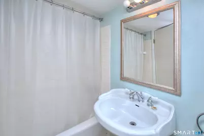 160 Fairfield Woods Road #25, Fairfield, CT 06825 - Photo 15