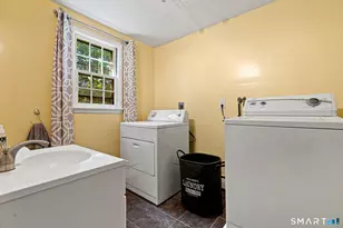 557 S Main St, West Hartford, CT 06110 - Photo 15