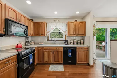 13 Ken Oaks Drive, Danbury, CT 06810 - Photo 21