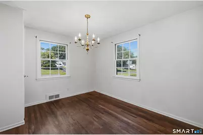 15 Chamberlin Drive, West Hartford, CT 06107 - Photo 9