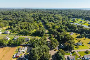 343 Horse Pond Rd, Madison, CT 06443 - Photo 7