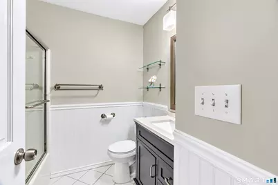9 Hopkins Court, Branford, CT 06405 - Photo 17