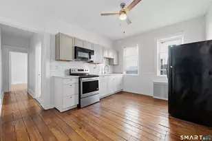 394 Gregory St, Bridgeport, CT 06604 - Photo 13