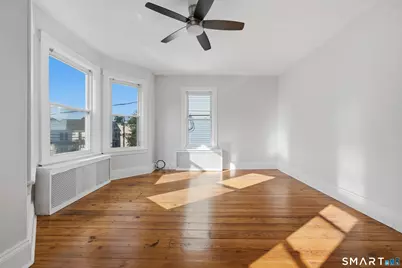 394 Gregory Street #4, Bridgeport, CT 06604 - Photo 5