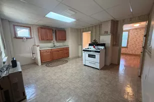 53 Battey St, Putnam, CT 06260 - Photo 29