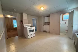 53 Battey St, Putnam, CT 06260 - Photo 7
