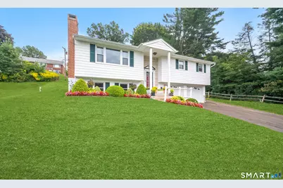 130 Lydale Place, Meriden, CT 06450 - Photo 3