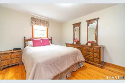 130 Lydale Place, Meriden, CT 06450 - Photo 11