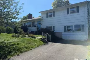 146 Pine Knob Dr, South Windsor, CT 06074 - Photo 1