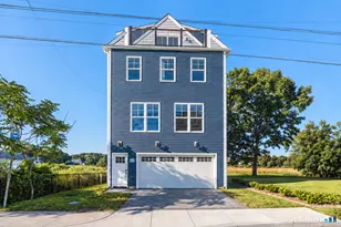 42 Melba St, Milford, CT 06460 - Photo 3