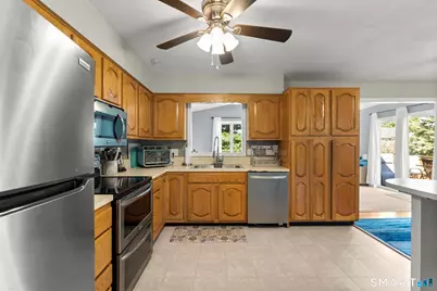 3 Benz Street, Ansonia, CT 06401 - Photo 9