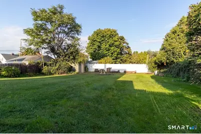 443 Highland Avenue, Waterbury, CT 06708 - Photo 3