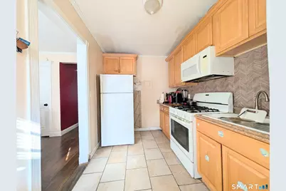 63 Mencel Circle #C, Bridgeport, CT 06610 - Photo 19