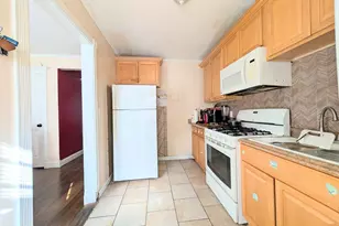 63 Mencel Cir, Bridgeport, CT 06610 - Photo 19