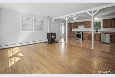 29 Bungay Terrace, Seymour, CT 06483 - Photo 7