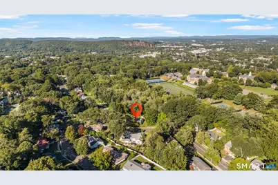 154 Kohary Drive, New Haven, CT 06515 - Photo 17