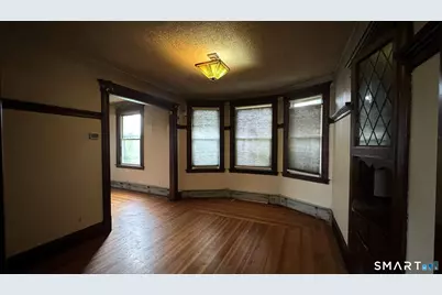129 Newington Road, West Hartford, CT 06110 - Photo 19