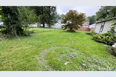 129 Newington Road, West Hartford, CT 06110 - Photo 9