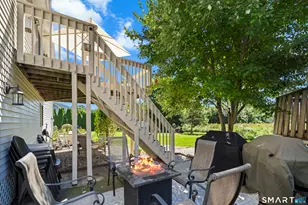 71 Post Rd, Enfield, CT 06082 - Photo 23