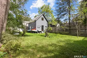 15 Walton St, Salisbury, CT 06039 - Photo 23