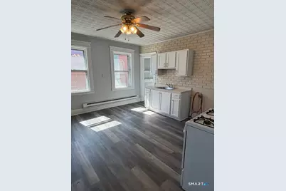 728 Highland Avenue #2nd Floor, Waterbury, CT 06708 - Photo 9