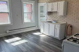 728 Highland Ave, Waterbury, CT 06708 - Photo 9