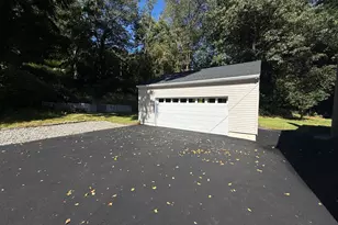 241 Lewis St, Naugatuck, CT 06770 - Photo 7