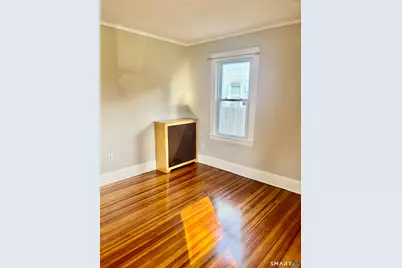 120 South Quaker Lane, West Hartford, CT 06119 - Photo 17