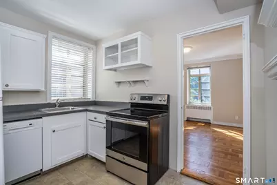 869 Farmington Avenue #103, West Hartford, CT 06119 - Photo 13