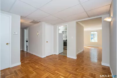 869 Farmington Avenue #103, West Hartford, CT 06119 - Photo 5