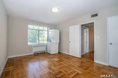 869 Farmington Avenue #103, West Hartford, CT 06119 - Photo 19