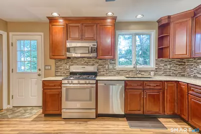 26 Mirijo Road, Danbury, CT 06811 - Photo 7