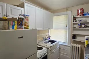 202 Broadway, Norwich, CT 06360 - Photo 9