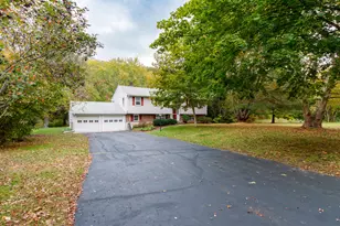 55 Russo Dr, Guilford, CT 06437 - Photo 3