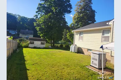 4 Moser Drive, Rocky Hill, CT 06067 - Photo 3