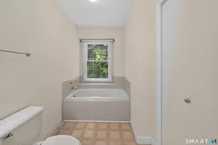 46 Fawn Ridge Ln, Wilton, CT 06897 - Photo 21