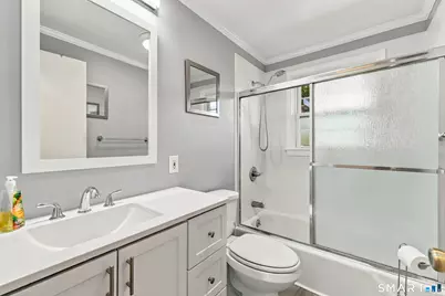 45 Brewster Road #B, Glastonbury, CT 06033 - Photo 17