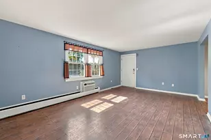 45 Brewster Rd, Glastonbury, CT 06033 - Photo 7