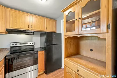 45 Brewster Road #B, Glastonbury, CT 06033 - Photo 11