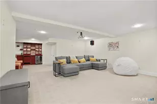 345 Governors Ln, Fairfield, CT 06824 - Photo 29