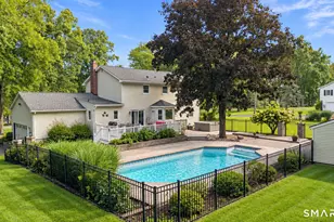 43 Pond Crest Rd, Danbury, CT 06811 - Photo 3