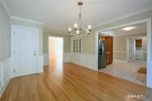 16 Harold Rd, Farmington, CT 06032 - Photo 9
