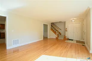 16 Harold Rd, Farmington, CT 06032 - Photo 7
