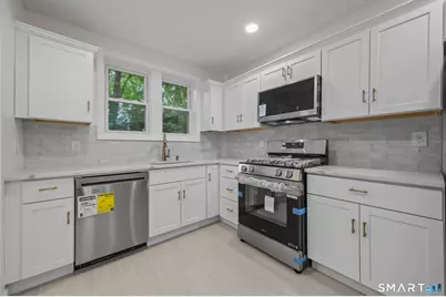74 Boston Road, Middletown, CT 06457 - Photo 5