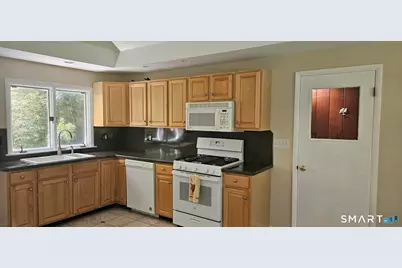 162 Short Beach Road, East Haven, CT 06512 - Photo 23